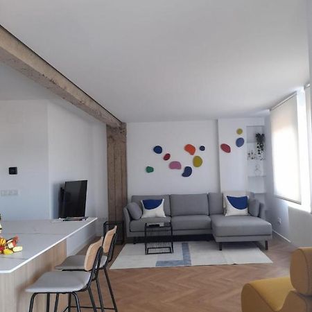Alojamiento Moderno Y Sofisticado Con Vistas A La Ciudad Bilbao Luaran gambar