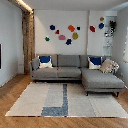 Alojamiento Moderno Y Sofisticado Con Vistas A La Ciudad Bilbao Luaran gambar